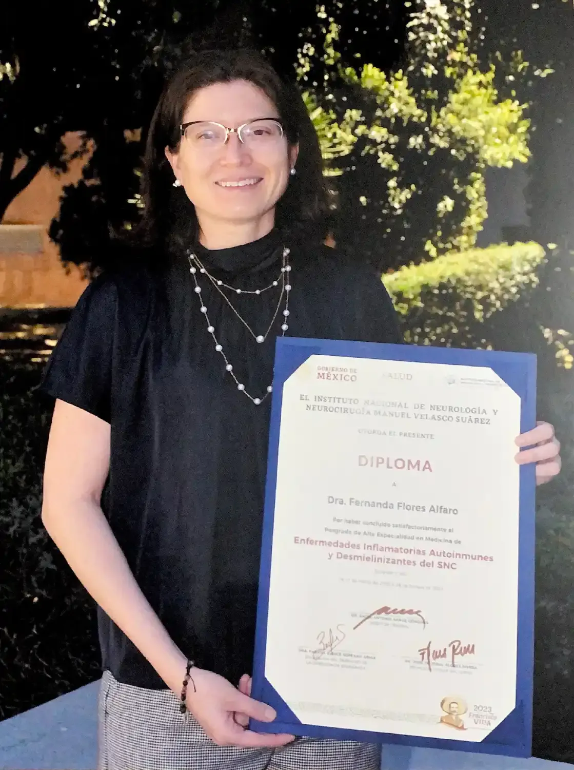 Dra. Fernanda Flores Alfaro. Neuróloga