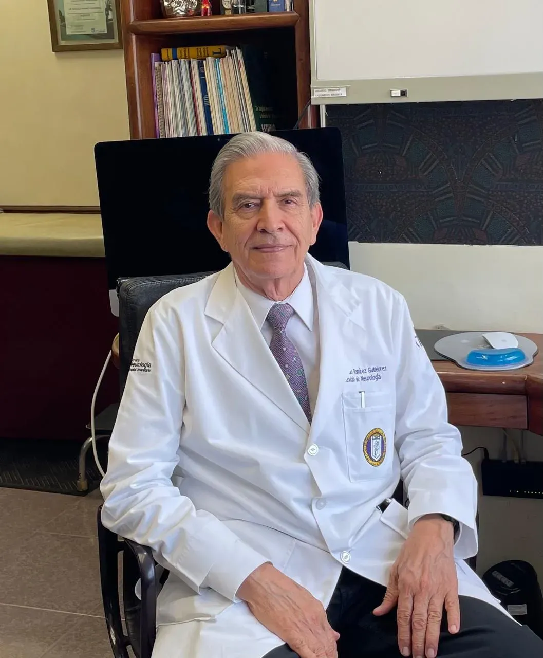 Dr. Rómulo Ramírez Gutiérrez. Neurólogo